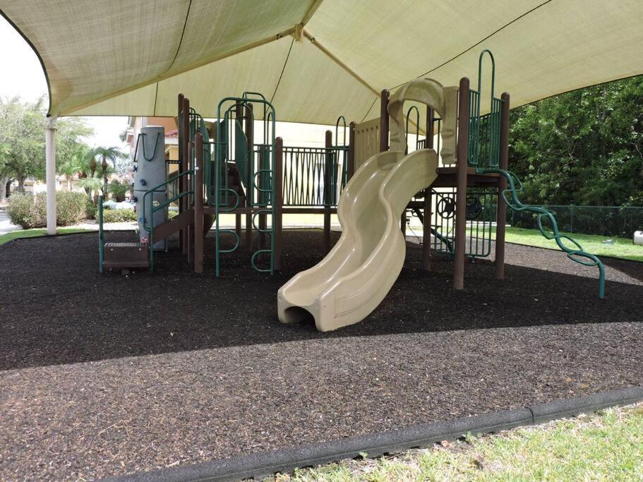 Enchanting Escape 3 Bedroom Minutes From Disney! Kissimmee Eksteriør billede
